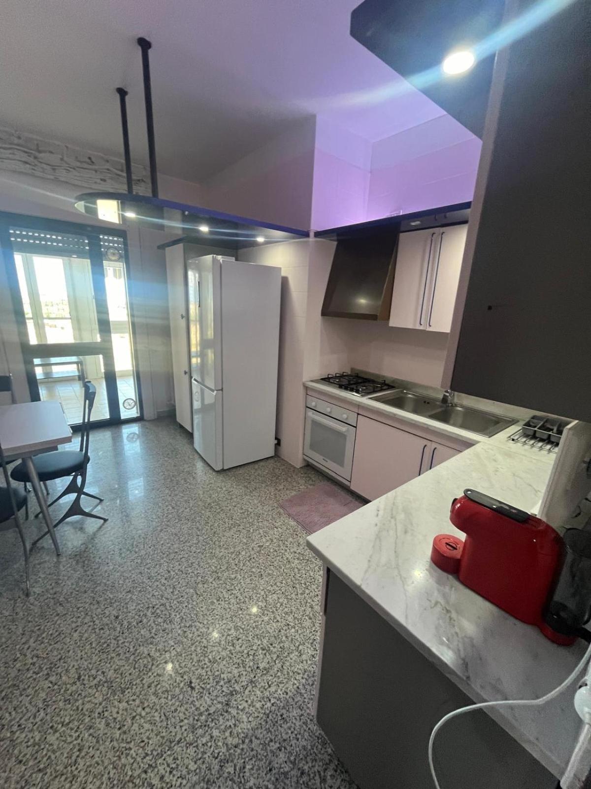Margo Apartment Bari Bagian luar foto