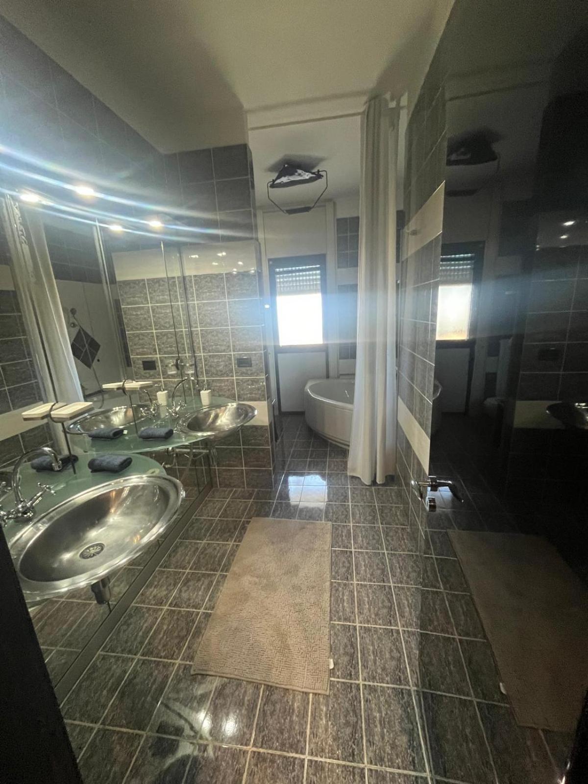 Margo Apartment Bari Bagian luar foto